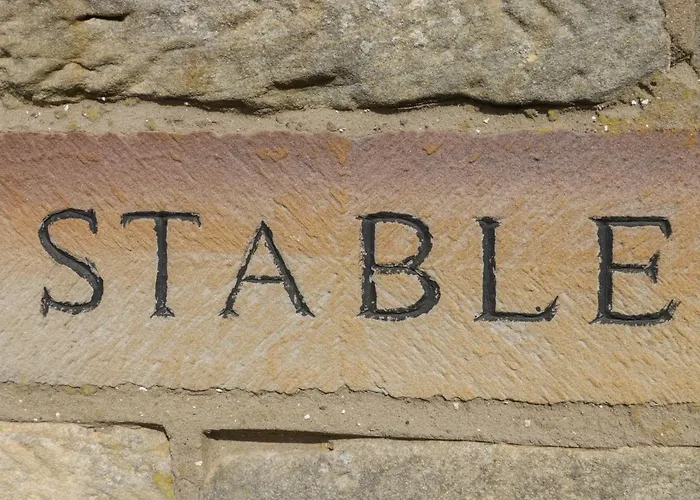 Stable Staintondale
